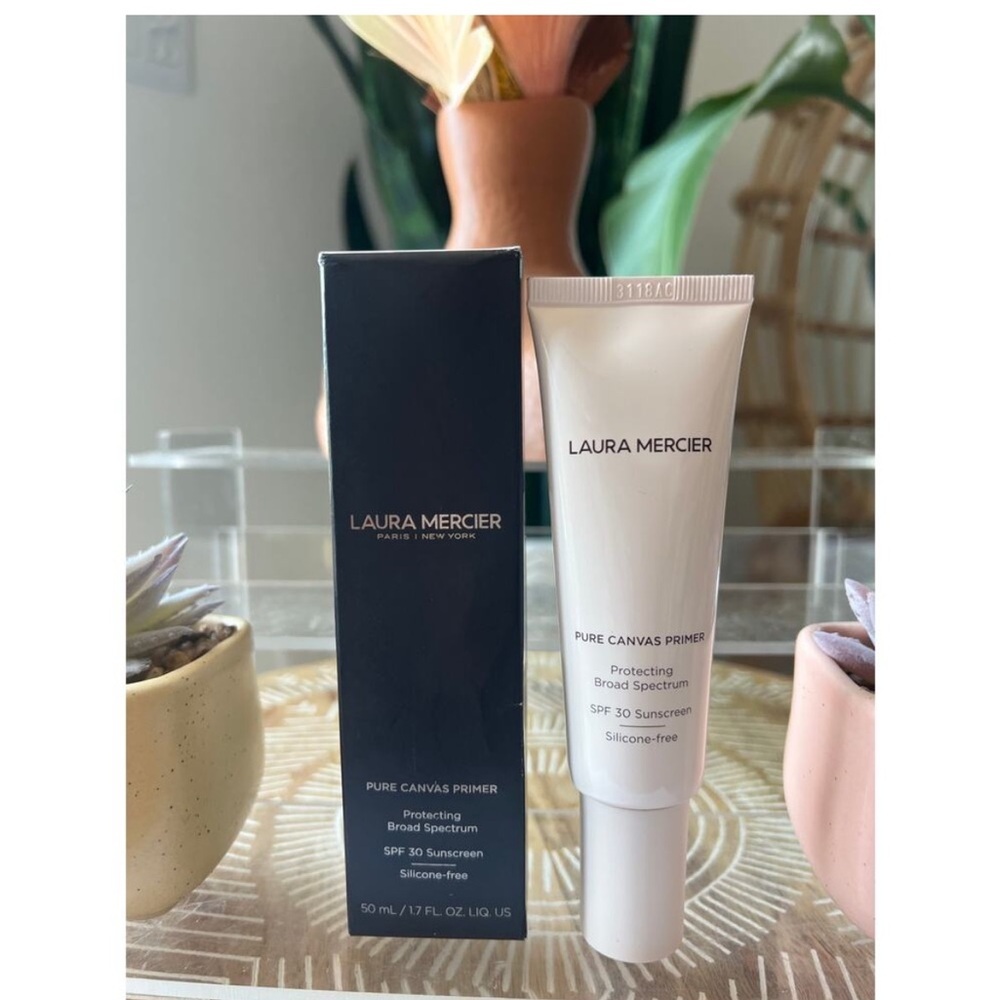 Laura Mercier Pure Canvas Primer